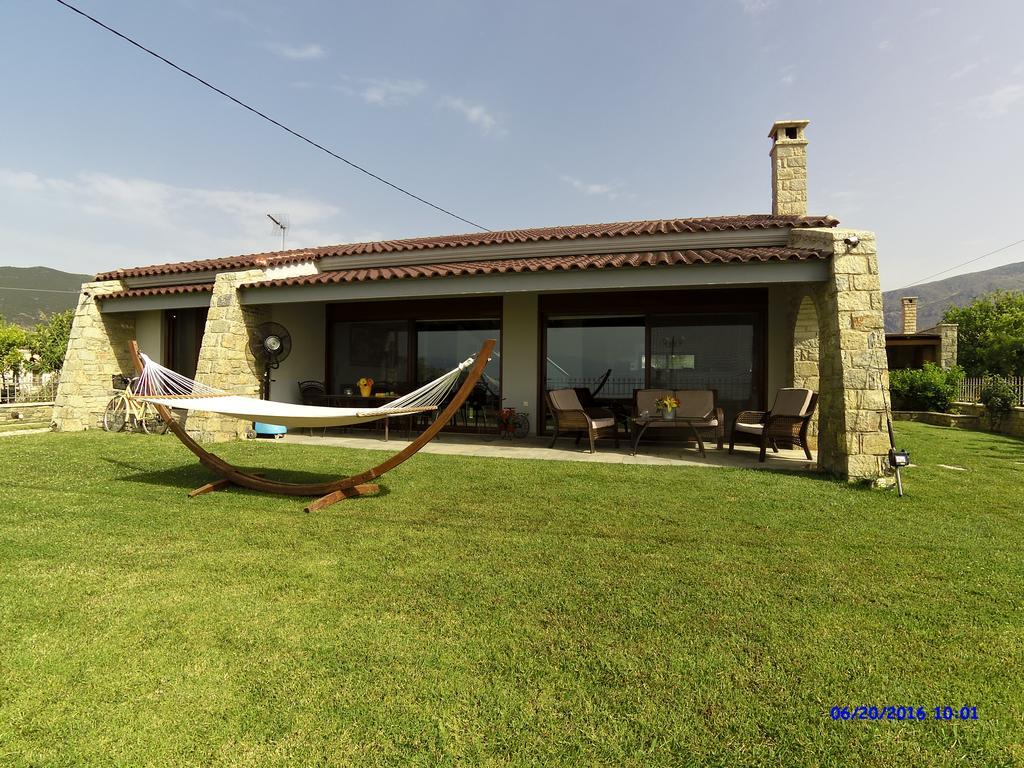 Villa Dimitra Erateini Exterior photo